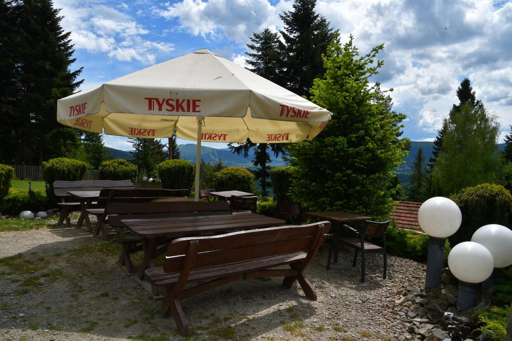 Gosciniec Pod Lubomirem Panzió Weglowka  Kültér fotó